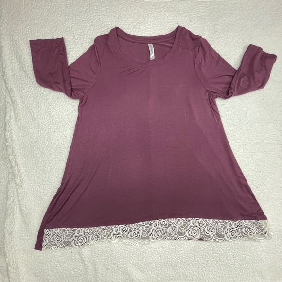 Women’s Lace Hem 1X Zenana Premium Maroon/Wine Tunic Top - Picture 1 of 13